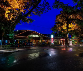 Image Tour